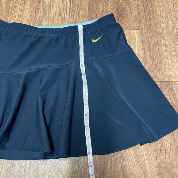 Nike Womens Solid Navy Blue Dri-Fit Tennis Skirt Size Medium Yellow Swoosh Check - Picture 6 of 6
